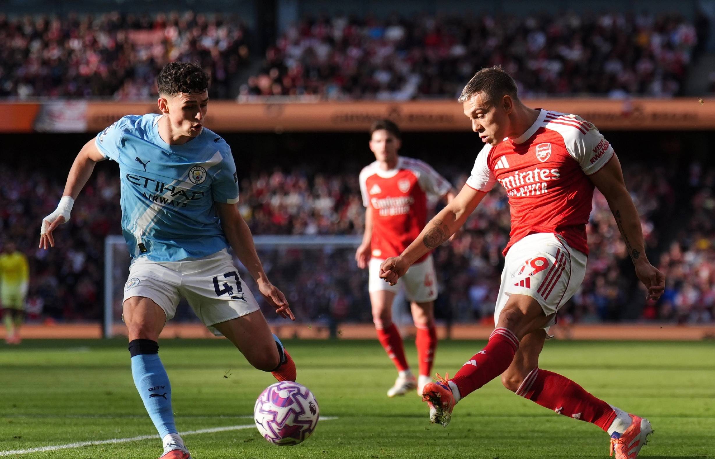 致敬，若塔兄弟前东家贡多马尔在球衣上印了他们的头像和名字（贡多马尔向若塔兄弟致敬：球衣印上两人头像与姓名）