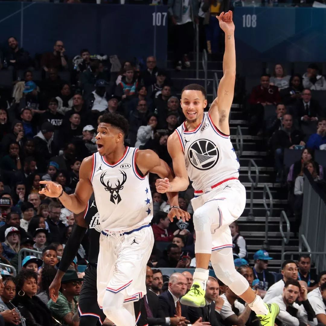 如何看待阿莫林的工作？C罗：尽力而为吧，奇迹是不可能的（C罗评阿莫林：尽力就好，别期待奇迹）