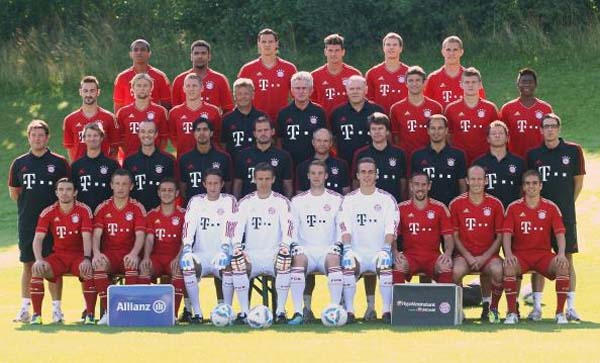 维蒂尼亚是第九位欧冠对英格兰球队戴帽球员，也是葡萄牙首人（维蒂尼亚成欧冠对英格兰队戴帽第9人，葡萄牙球员史上第一）