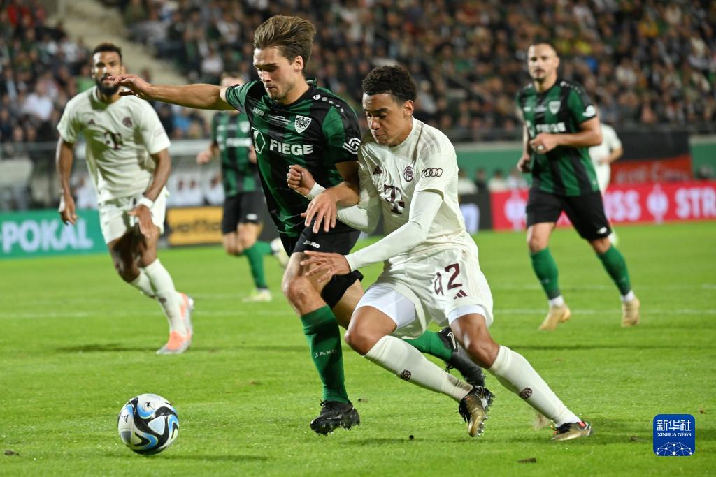 冠军收割机！梅西生涯48冠位居足坛历史头名，阿尔维斯第二