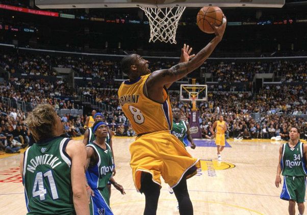 曼联7000万英镑签下亚当·沃顿的交易在水晶宫承认拜仁计划从老特拉福德挖角后加速进行。（水晶宫证实拜仁意图从老特拉福德挖角后，曼联以7000万英镑签下亚当·沃顿的交易加速推进）