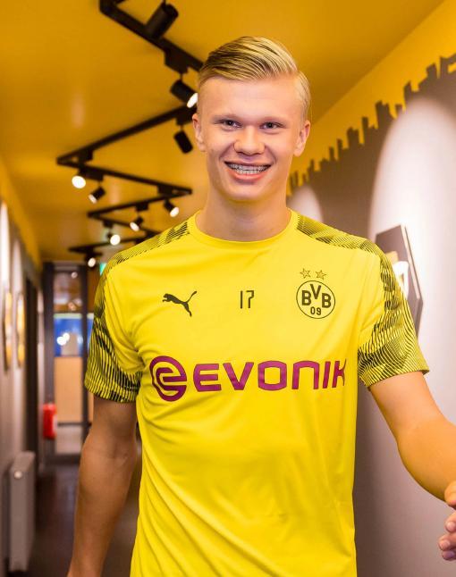 马斯切拉诺：决赛要孤注一掷；过往与穆勒交手没太多美好回忆