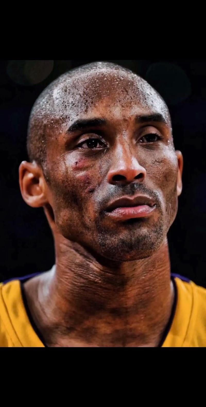 本轮欧冠最佳阵容：姆巴佩、维蒂尼亚领衔，赖斯、库库在列（欧冠本轮最佳11人：姆巴佩与维蒂尼亚领衔，赖斯、库库上榜）