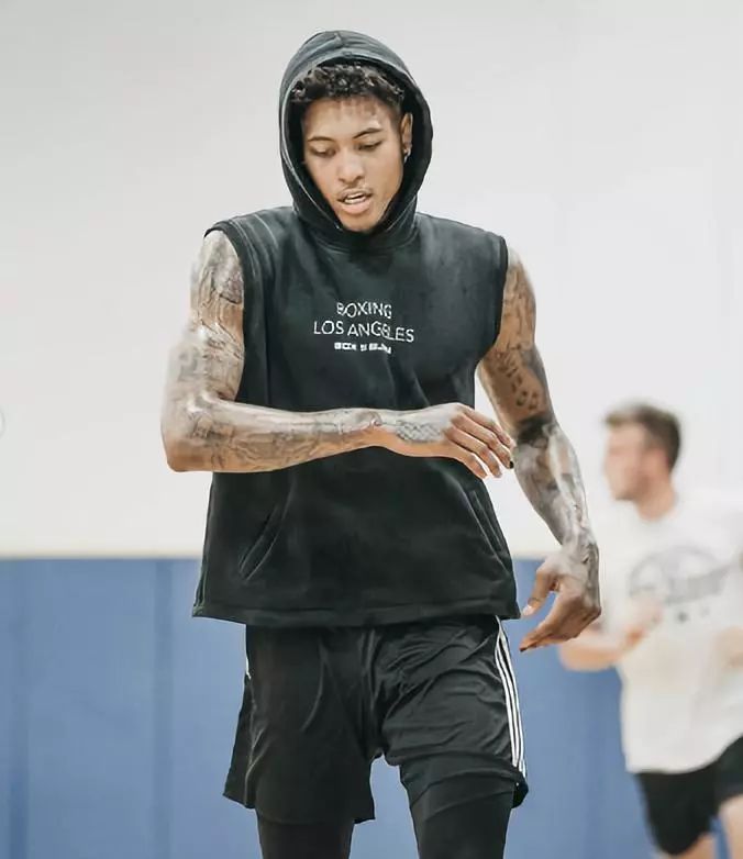 吉诺比利：马刺的表现太精彩了，熬夜11点也值了（吉诺比利盛赞马刺：表现惊艳，熬到11点看也值回票价）