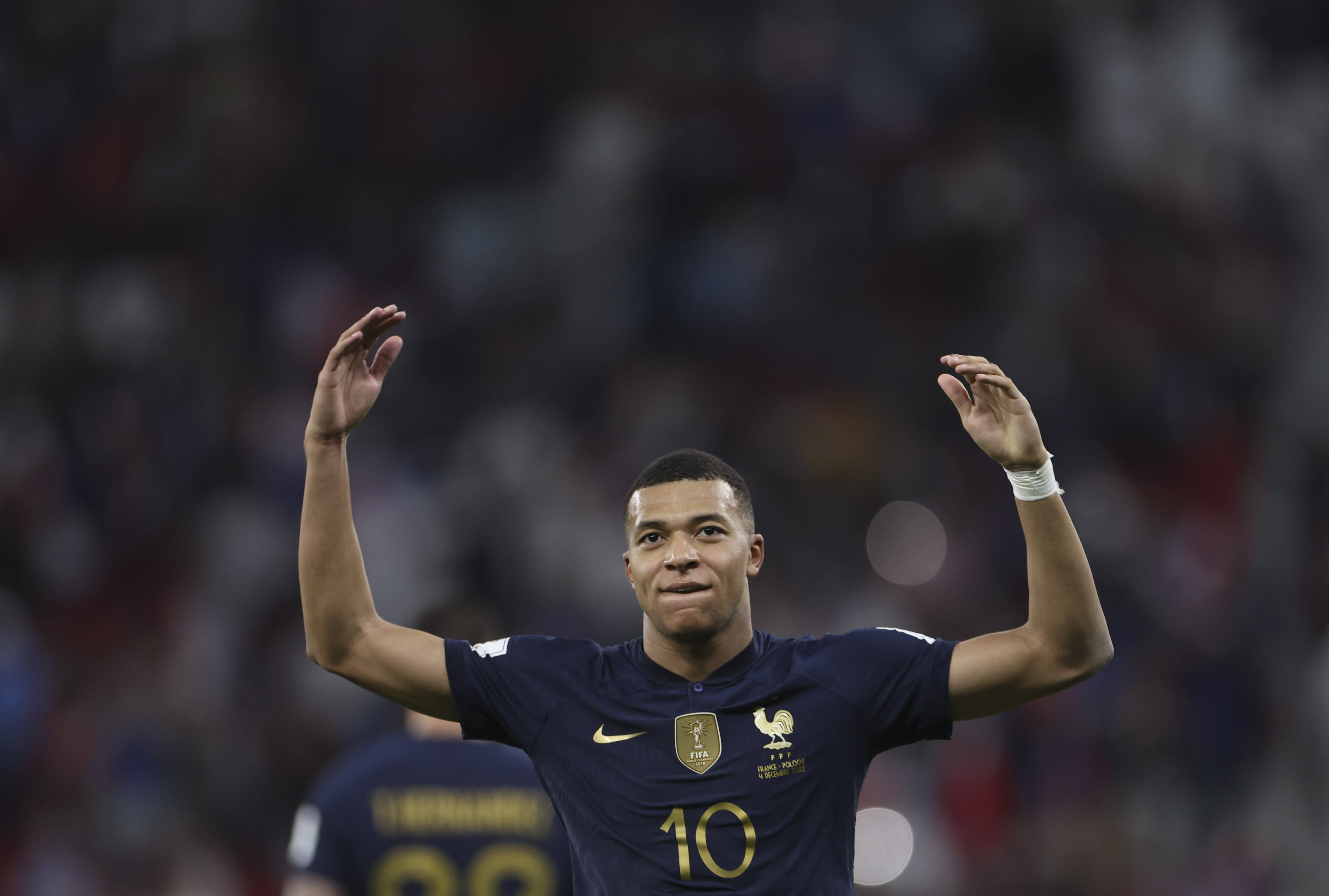 天空体育：曼联预计将向莱比锡正式报价谢什科（天空体育：曼联拟向莱比锡提交谢什科的正式报价）